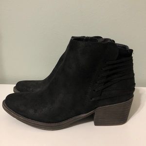 NWOT Black Western Booties 8